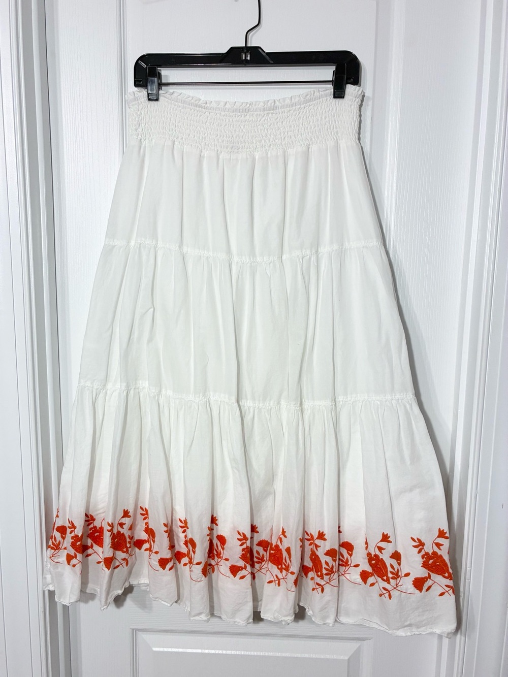 Old Navy Tiered Embroidered Floral Boho Peasant Skirt White Orange Size Medium